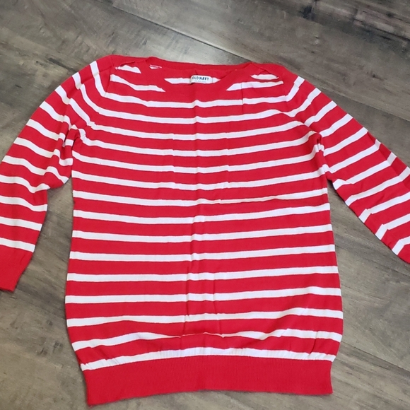 Old Navy Sweaters - Old navy striped top